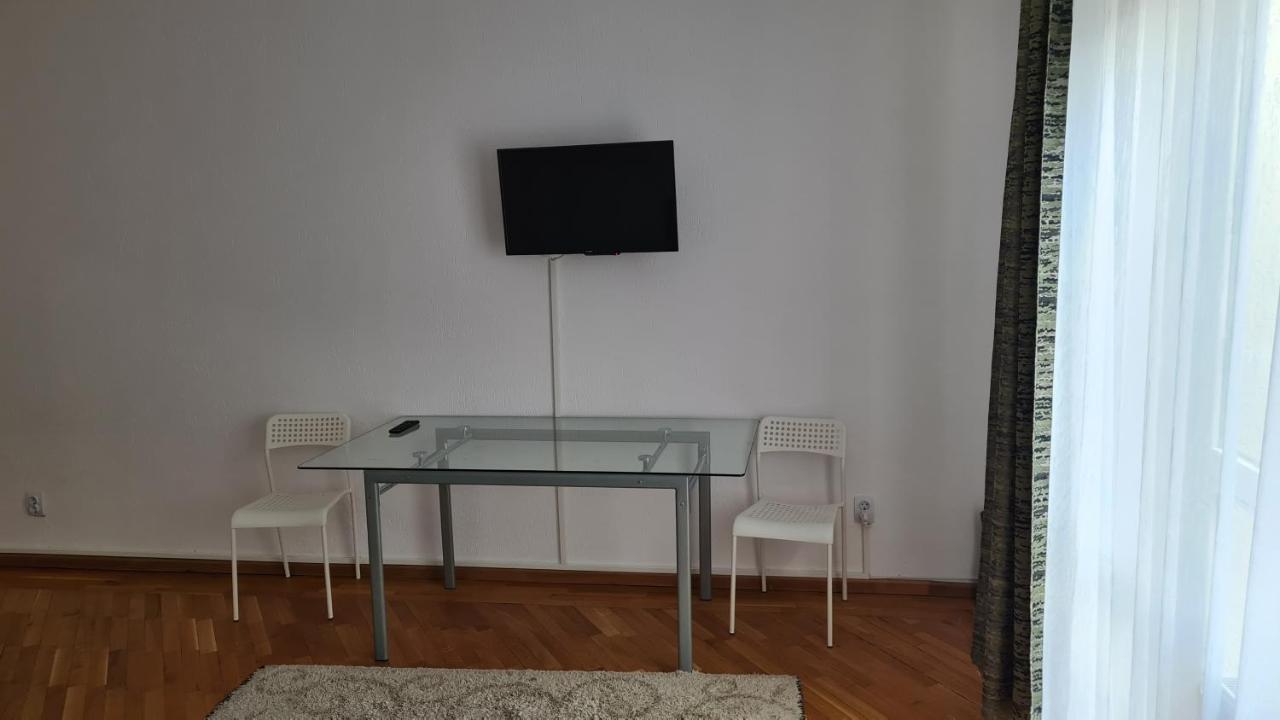 קלוז'-נאפוקה Bigcitty Rooms מראה חיצוני תמונה