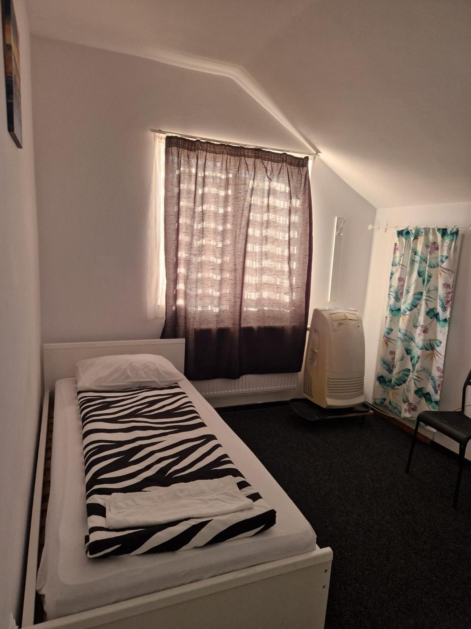 קלוז'-נאפוקה Bigcitty Rooms מראה חיצוני תמונה