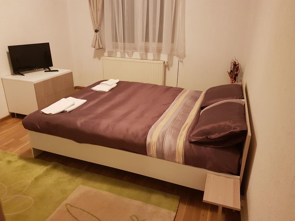 קלוז'-נאפוקה Bigcitty Rooms מראה חיצוני תמונה