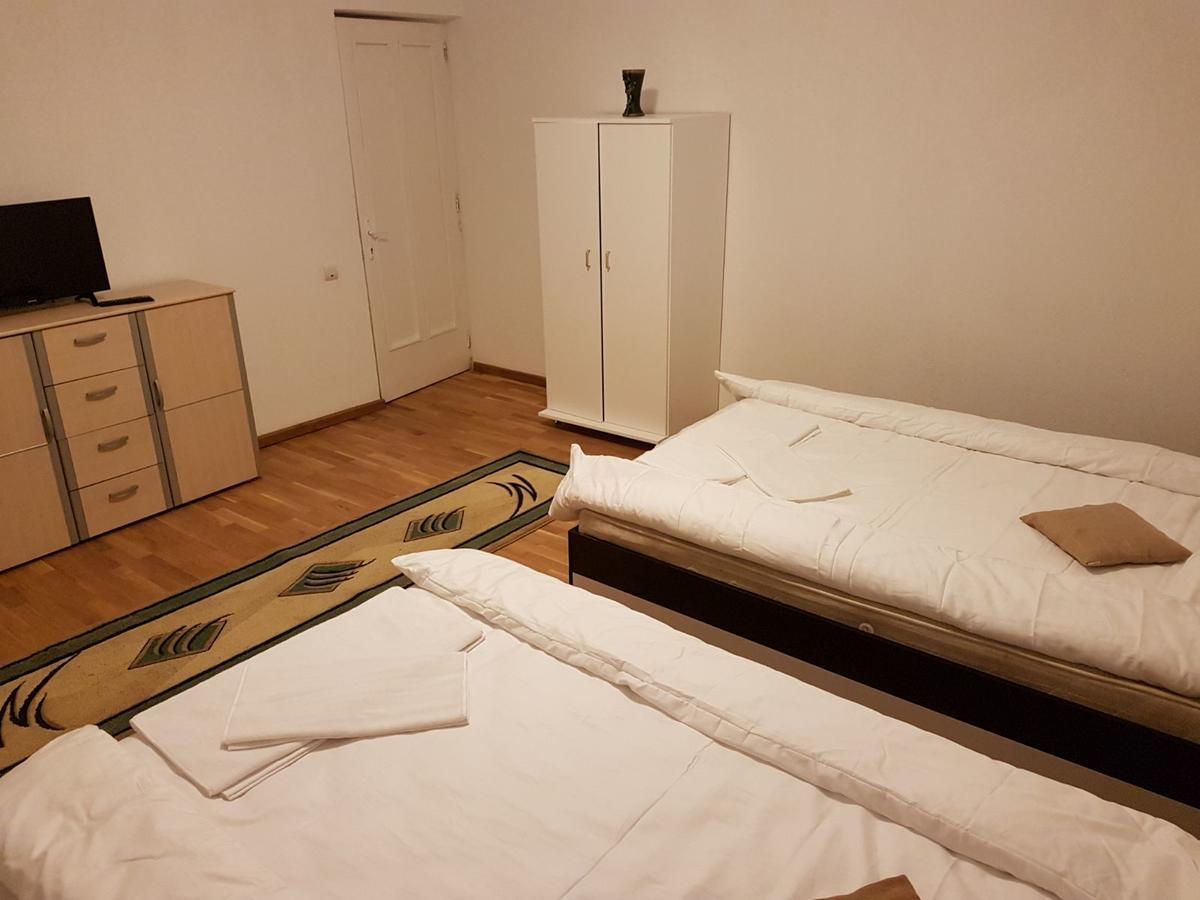 קלוז'-נאפוקה Bigcitty Rooms מראה חיצוני תמונה