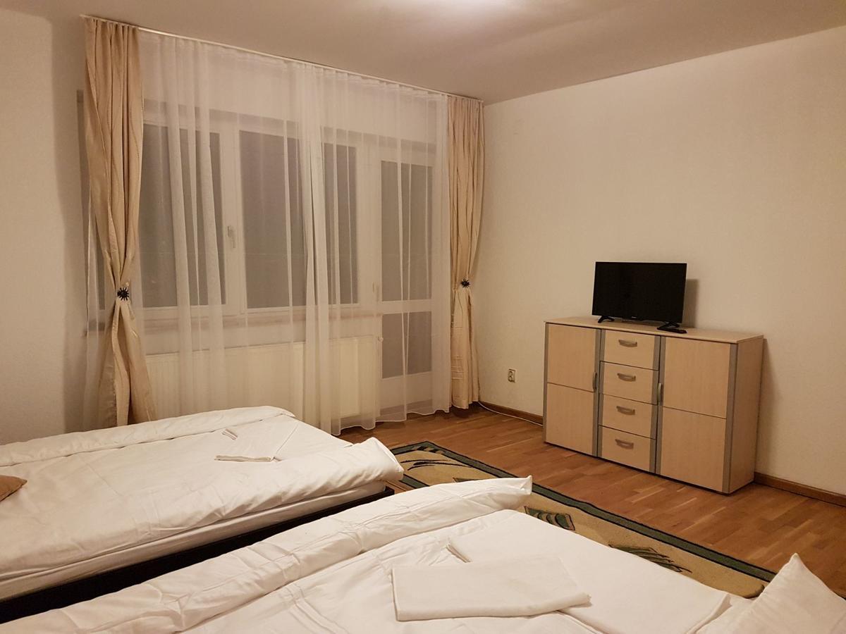 קלוז'-נאפוקה Bigcitty Rooms מראה חיצוני תמונה